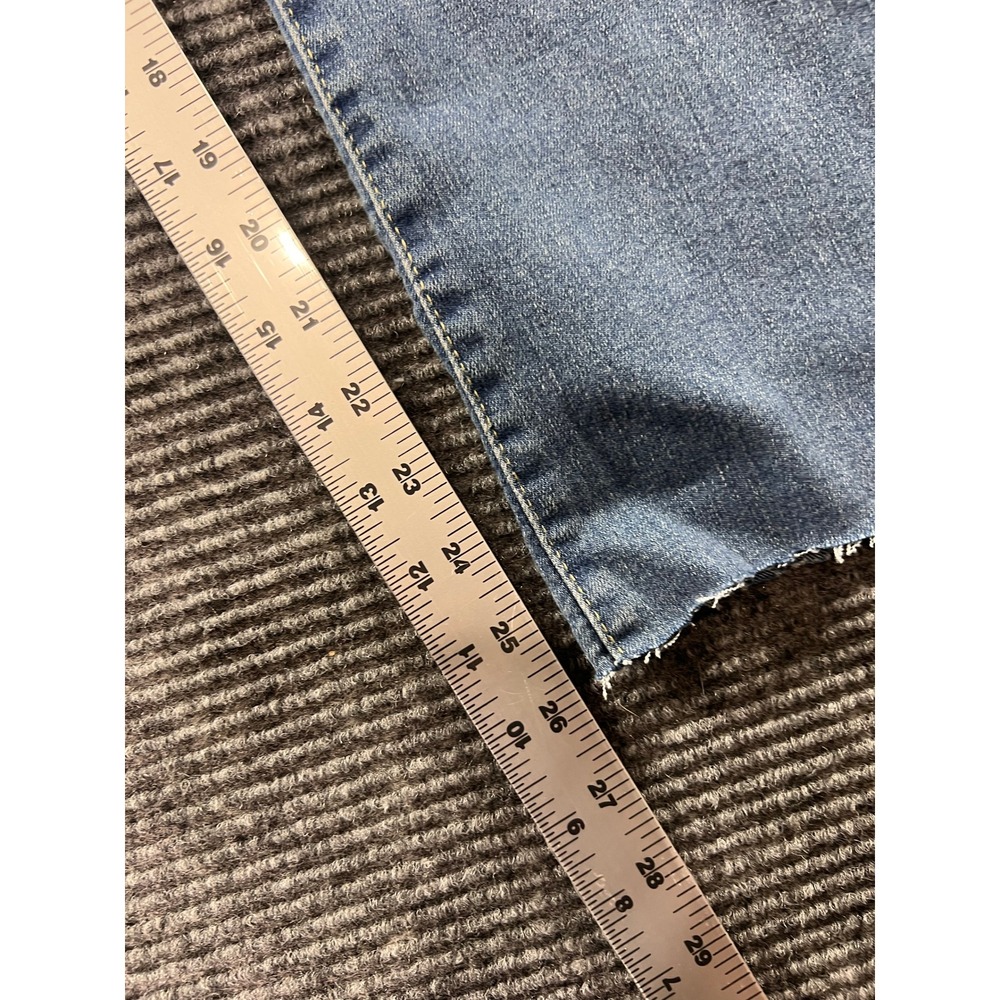 Levi's 726 Flare Jeans Womens 30 Blue Mid Rise Stretch Raw Hem Denim Pants - Picture 5 of 12